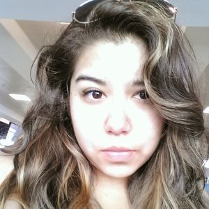 Meet your Posher, Vanessa